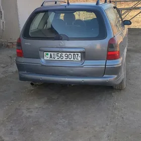 Opel Vectra 2000