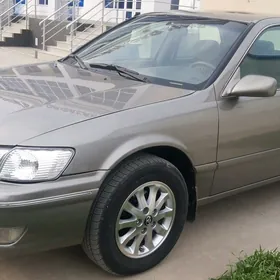 Toyota Camry 2001