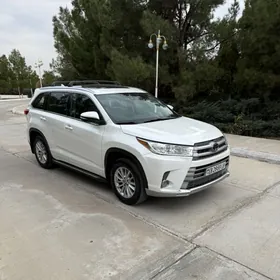 Toyota Highlander 2018