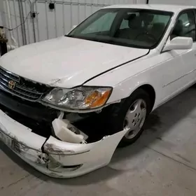 Toyota Avalon 2004