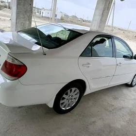 Toyota Camry 2005