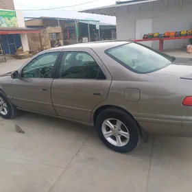 Toyota Camry 1999