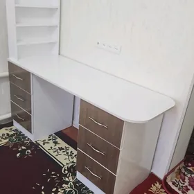 Salon ucin stol dyrnak