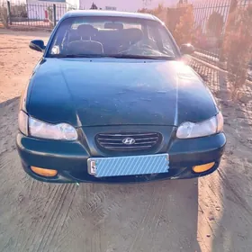 Hyundai Sonata 1996