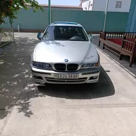 BMW E39 2001