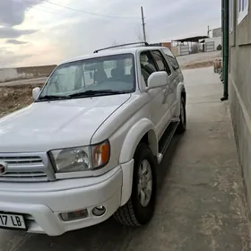 Toyota 4Runner 2000