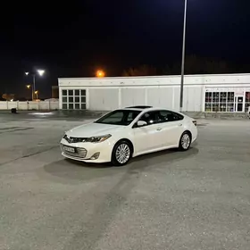 Toyota Avalon 2013