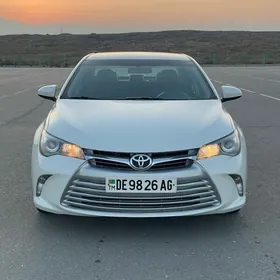 Toyota Camry 2016