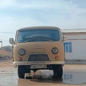 UAZ Profi 1999