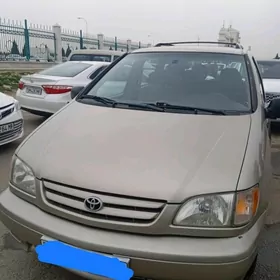 Toyota Sienna 2002