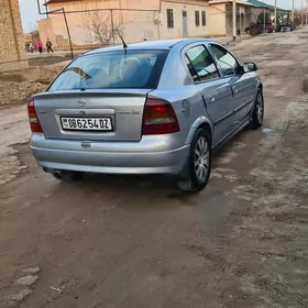 Opel Astra 2002