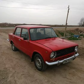 Lada 2104 1985