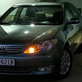 Toyota Camry 2003