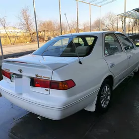 Toyota Camry 2002