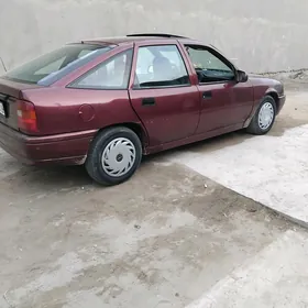 Opel Vectra 1992