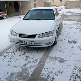 Toyota Camry 1998