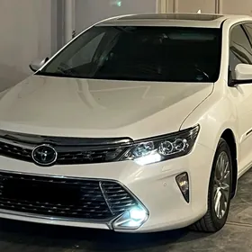 Toyota Camry 2017