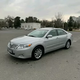 Toyota Camry 2010