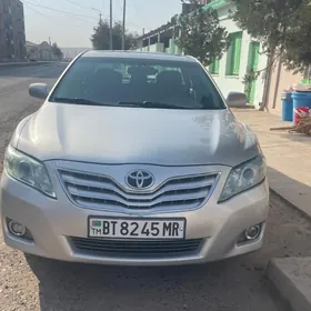 Toyota Camry 2010