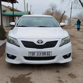 Toyota Camry 2011