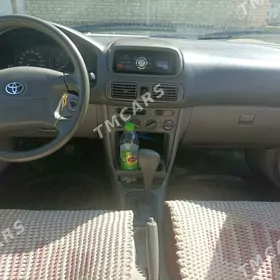 Toyota Corolla 2000