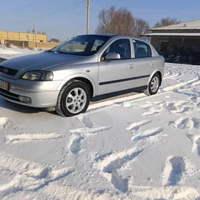 Opel Astra 2003