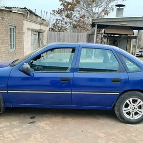 Opel Vectra 1992