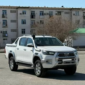 Toyota Hilux 2019