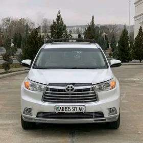 Toyota Highlander 2016