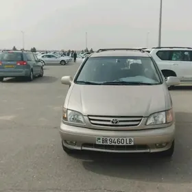 Toyota Sienna 2001