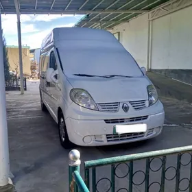 Renault Trafic 2015