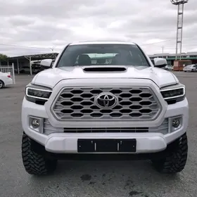 Toyota Tacoma 2017