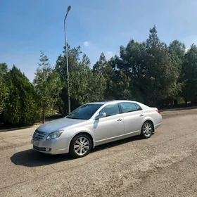 Toyota Avalon 2005