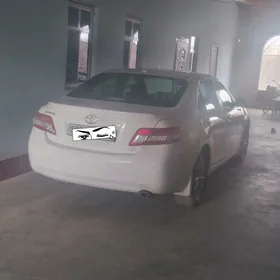 Toyota Camry 2010