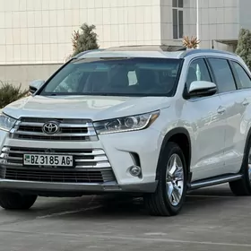 Toyota Highlander 2016