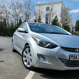 Hyundai Elantra 2012