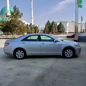 Toyota Camry 2010