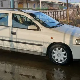 Opel Astra 2002