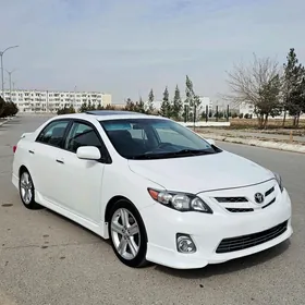 Toyota Corolla 2013