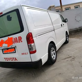 Toyota Hiace 2006