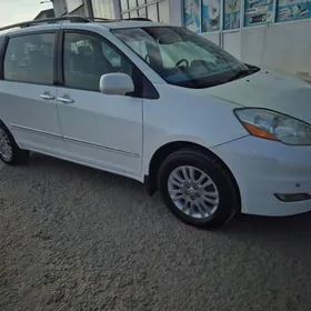 Toyota Sienna 2006