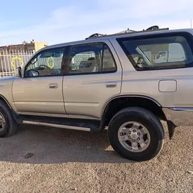 Toyota 4Runner 1999