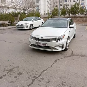 Kia Optima 2020