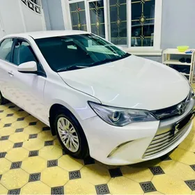 Toyota Camry 2017