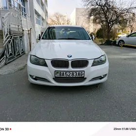 BMW 330 2009