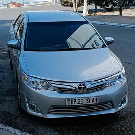 Toyota Camry 2012