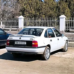 Opel Vectra 1992