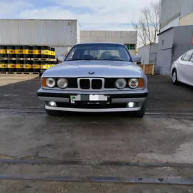 BMW 525 1992