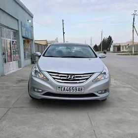 Hyundai Sonata 2013