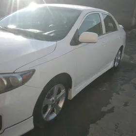 Toyota Corolla 2011